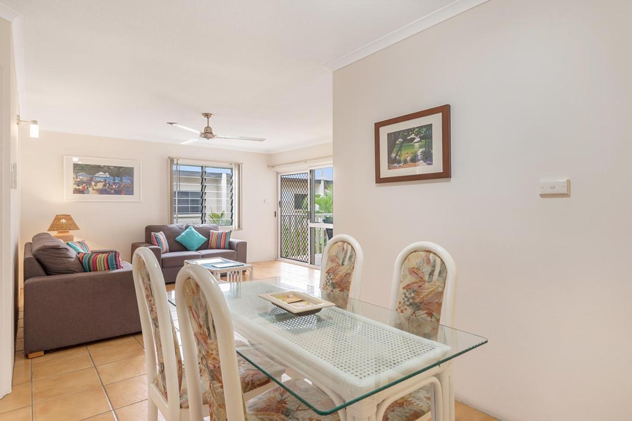Outrigger Apartments Port Douglas Buitenkant foto