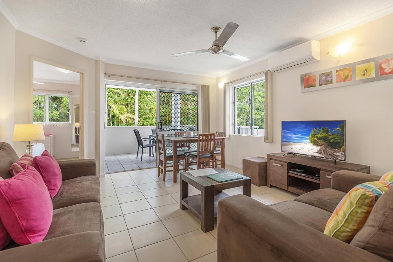 Outrigger Apartments Port Douglas Buitenkant foto